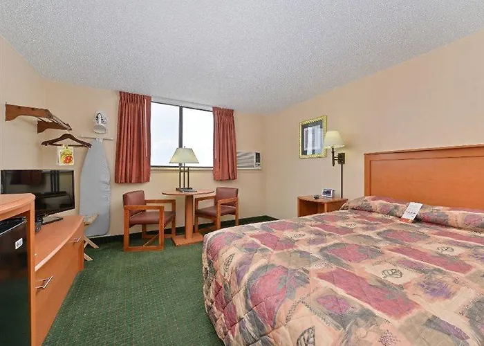 Super 8 By Wyndham West By The River 2* Casper