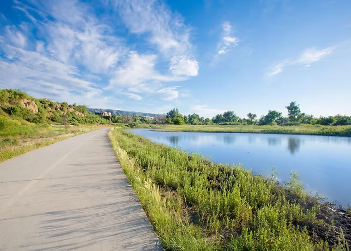 Super 8 By Wyndham West By The River Casper